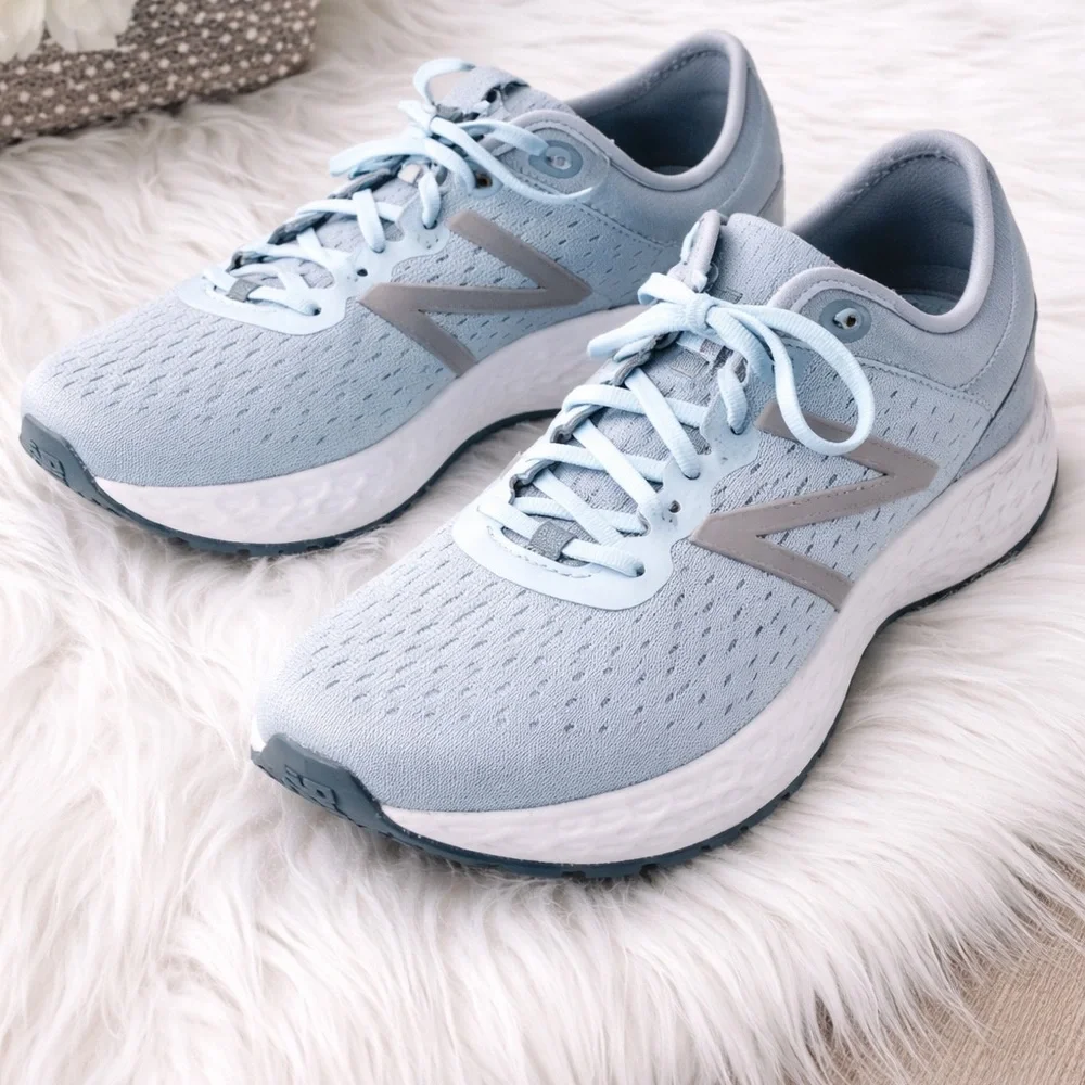 New Balance Fresh Foam 1080 v9 Running Shoes | Women’s 9.5 | Light Blue - Picture 2 of 14
